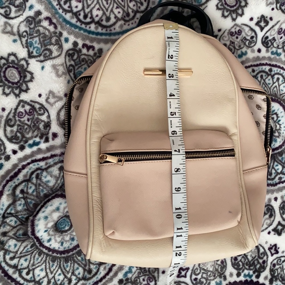 Mini back pack - Picture 5 of 7